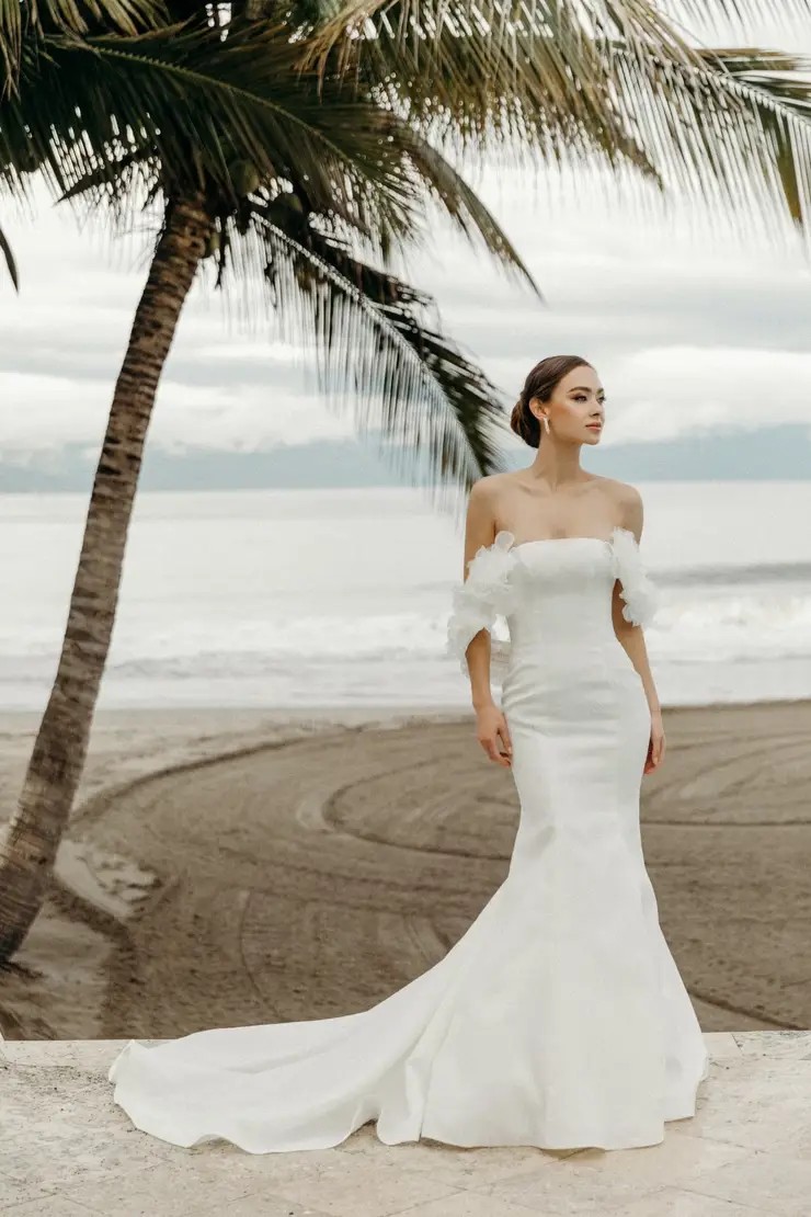 Model wearing a WToo by Watters gown