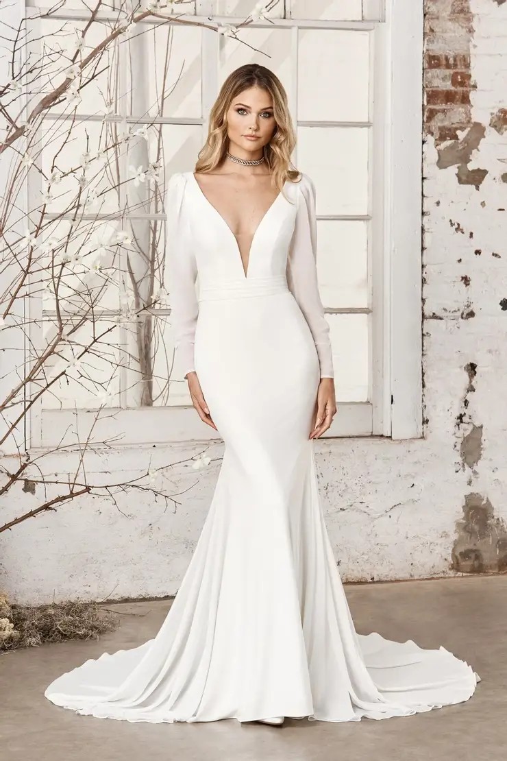Model wearing a Justin Alexander Sincerity gown