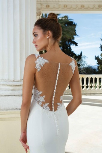 Justin Alexander 88126 - OTR #3 default Ivory/Nude thumbnail