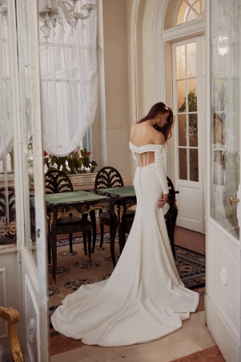 Justin Alexander Imogene | 88387 - OTR #3 Ivory/Latte thumbnail